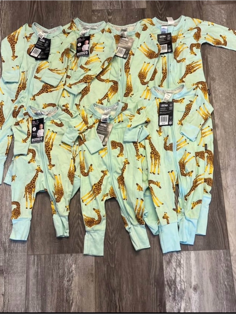 Bonds Baby Zip Footsie in Mint with Yellow Giraffe Print Set